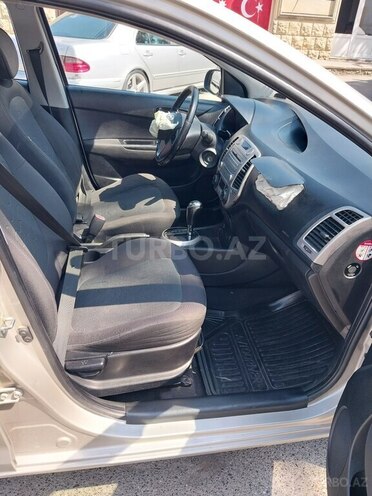 Hyundai i20 2009, 168,123 km - 1.6 л - Bakı