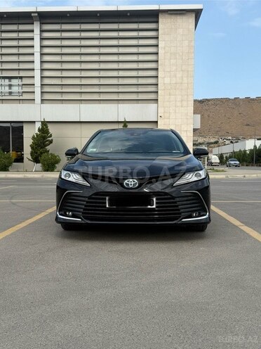 Toyota Camry-8