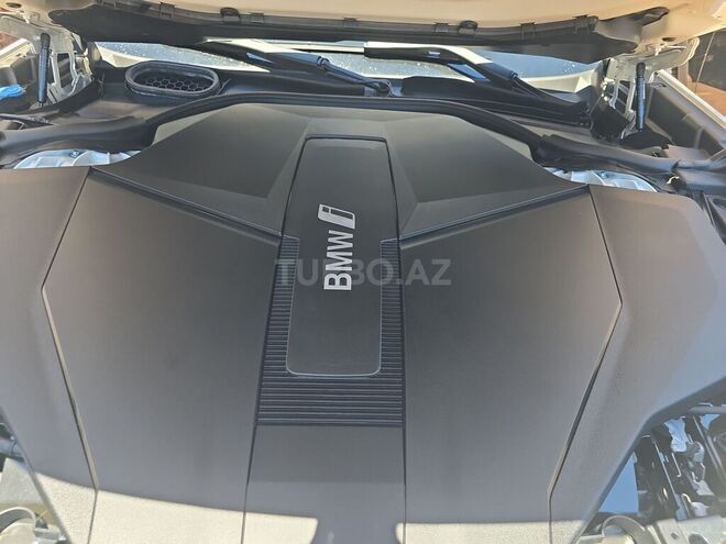 BMW i7 2024, 8,684 km - 0.0 l - Bakı
