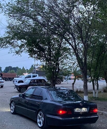 Mercedes E 220 d 2000, 574,000 km - 2.2 l - Goranboy