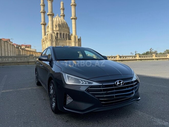 Hyundai Elantra 2019, 144,000 km - 2.0 л - Bakı