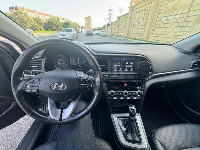 Hyundai Elantra 2019, 144,000 km - 2.0 л - Bakı