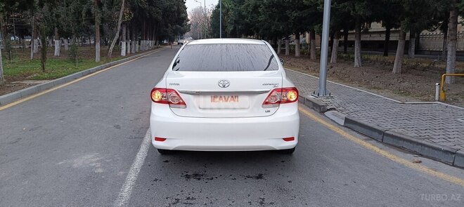 Toyota Corolla 2010, 174,000 km - 1.8 l - Mingəçevir