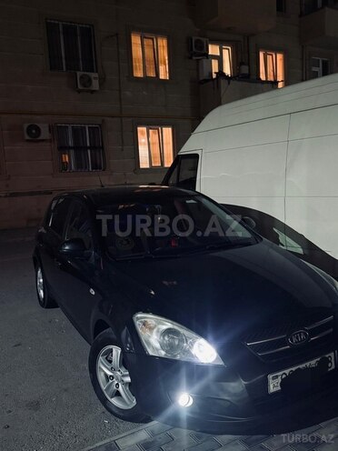 Kia Ceed 2007, 203,000 km - 1.6 l - Bakı