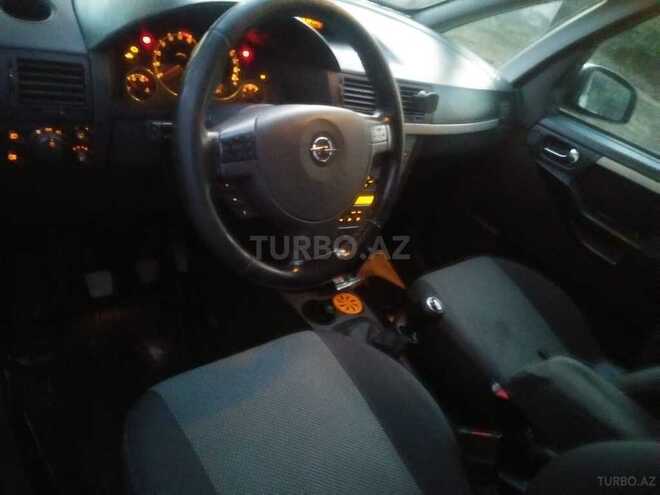 Opel Meriva-5