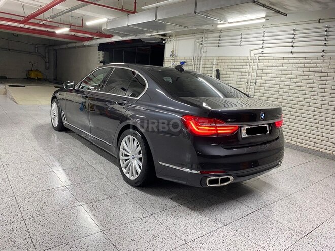 BMW 730 2015, 247,839 km - 3.0 l - Bakı