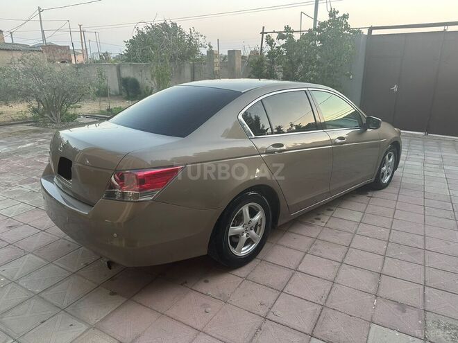 Honda Accord-4