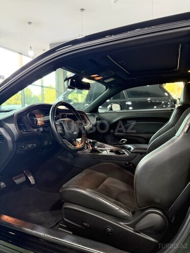 Dodge Challenger 2023, 21,200 km - 3.6 л - Bakı