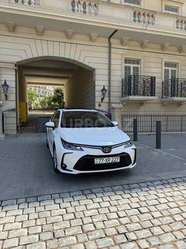 Toyota Corolla 2023, 60,000 km - 1.8 l - Bakı