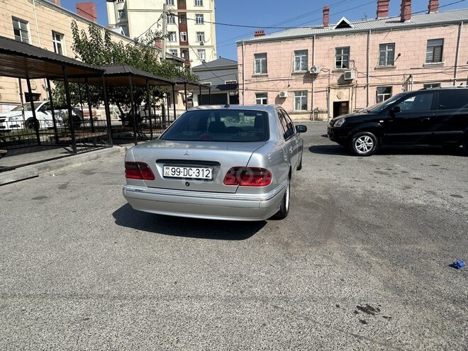 Mercedes E 230 1997, 371,738 km - 2.3 л - Xırdalan