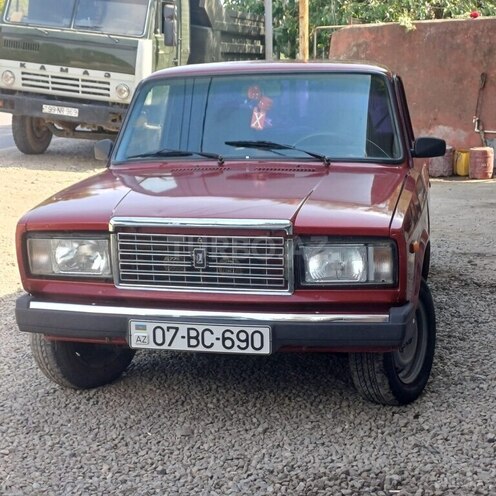 LADA (VAZ) 2107 2005, 180,000 km - 1.6 л - Astara