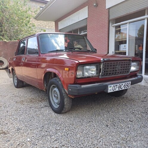LADA (VAZ) 2107 2005, 180,000 km - 1.6 л - Astara