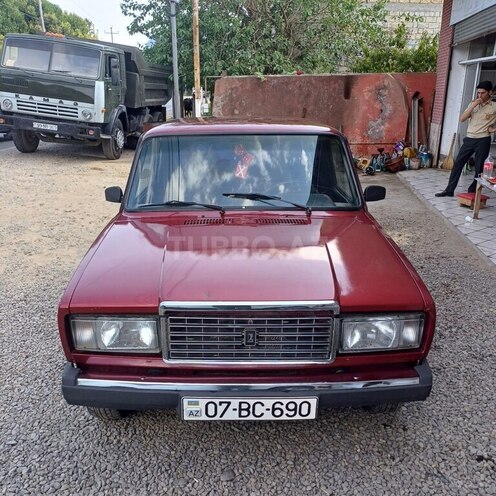 LADA (VAZ) 2107 2005, 180,000 km - 1.6 л - Astara