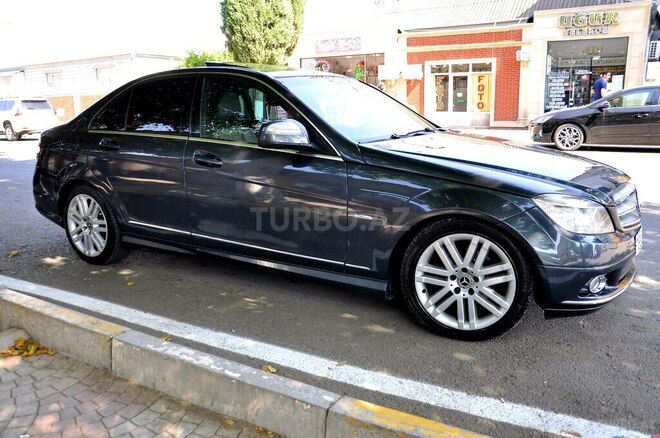 Mercedes C 300 4MATIC 2009, 307,864 km - 3.0 l - Ağstafa