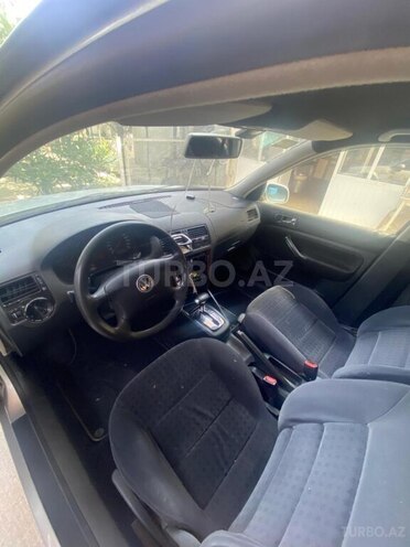 Volkswagen Golf 2000, 234,653 km - 2.0 l - Şəmkir