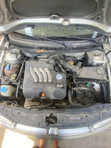 Volkswagen Golf 2000, 234,653 km - 2.0 l - Şəmkir