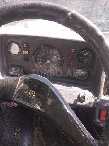 Mercedes 208 D 1993, 200,000 km - 2.5 л - Gəncə