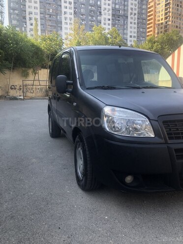 Fiat Doblo 2006, 311,578 km - 1.9 l - Bakı