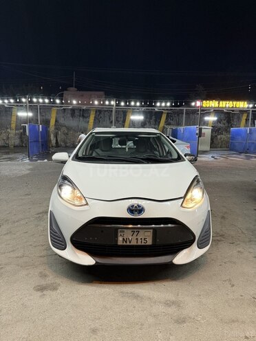 Toyota Aqua 2017, 140,000 km - 1.5 l - Bakı