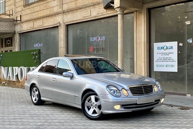 Mercedes E 270 2002, 285,000 km - 2.7 l - Bakı