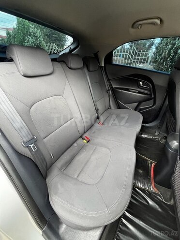 Kia Rio 2011, 218,430 km - 1.2 l - Qəbələ