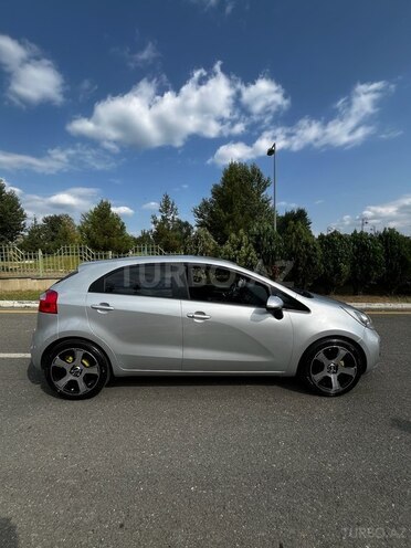 Kia Rio 2011, 218,430 km - 1.2 l - Qəbələ