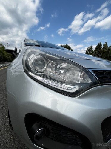 Kia Rio 2011, 218,430 km - 1.2 l - Qəbələ