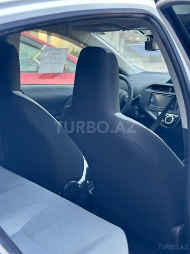 Toyota Aqua 2019, 140,000 km - 1.5 л - Bakı
