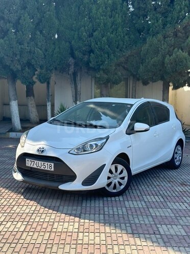 Toyota Aqua 2019, 140,000 km - 1.5 л - Bakı