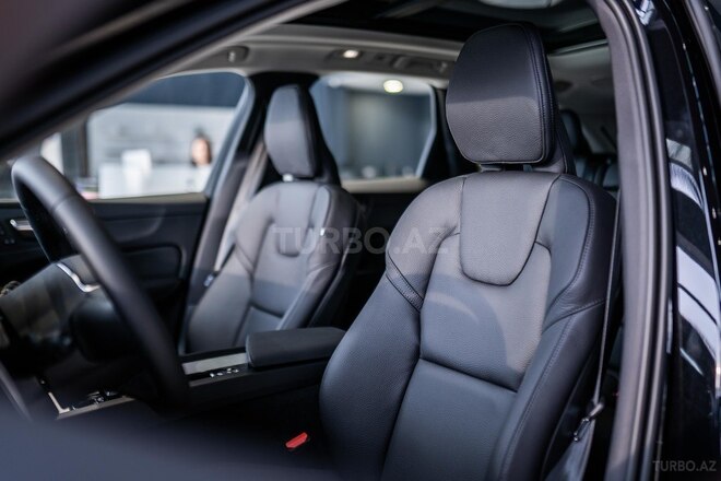 Volvo XC60 2023, 50,000 km - 2.0 л - Bakı
