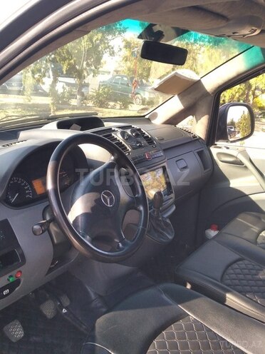 Mercedes Vito 111 2009, 340,000 km - 2.1 l - Bakı