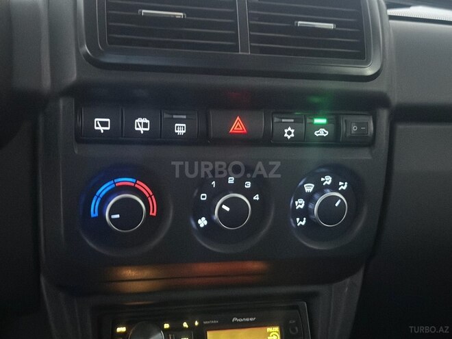 LADA (VAZ) Niva Bronto-19