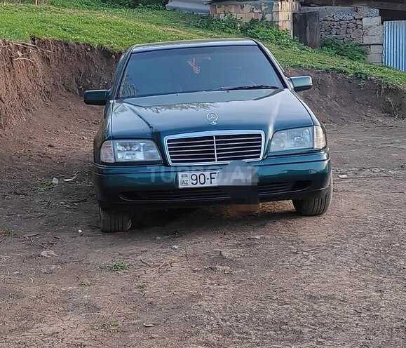 Mercedes C 200 1996, 377,000 km - 2.0 l - Tovuz