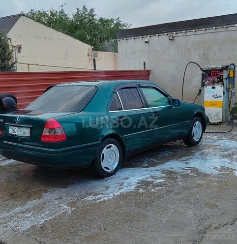 Mercedes C 200 1996, 377,000 km - 2.0 l - Tovuz