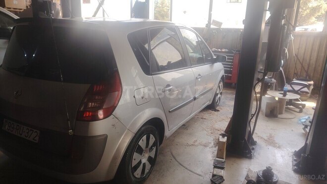 Renault Megane Scenic 2006, 374,000 km - 0.2 л - Xırdalan