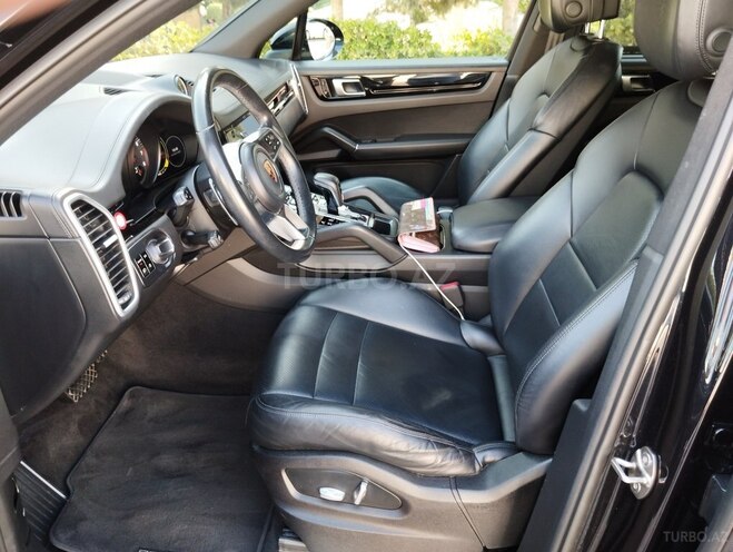 Porsche Cayenne 2018, 143,000 km - 3.0 l - Bakı