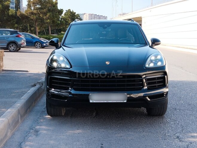 Porsche Cayenne 2018, 143,000 km - 3.0 l - Bakı