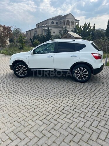 Nissan Qashqai 2010, 212,000 km - 2.0 л - Bakı