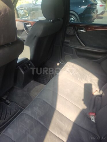 Mercedes C 220 d 1999, 26,588 km - 2.2 l - Bakı