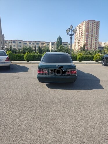 Mercedes C 220 d 1999, 26,588 km - 2.2 l - Bakı