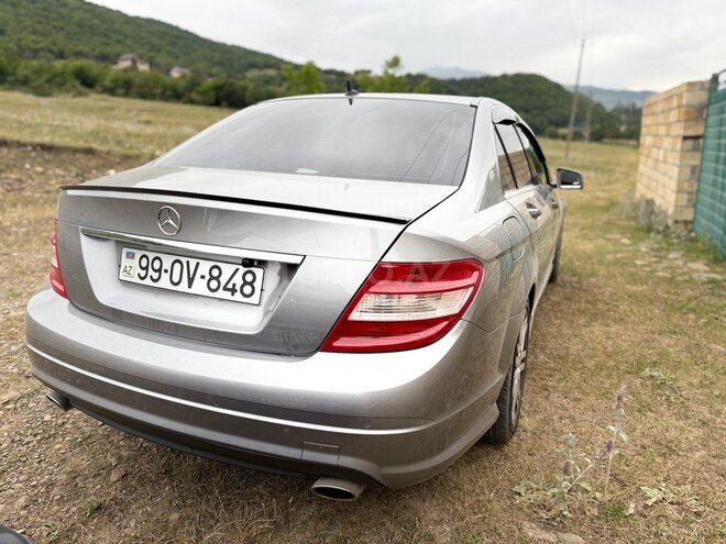 Mercedes C 250 4MATIC 2011, 318,000 km - 2.5 l - Bakı