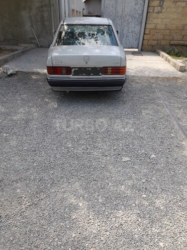 Mercedes 190 1991, 288,719 km - 2.0 л - Yevlax