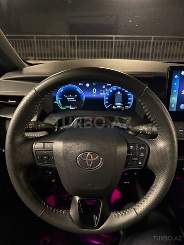 Toyota Camry 2025, 5,300 km - 2.0 l - Bakı