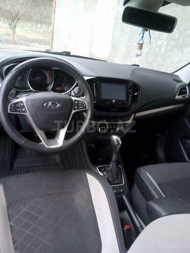 LADA (VAZ) Vesta SW Cross 2020, 54,000 km - 1.6 l - Quba