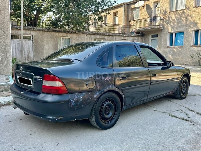 Opel Vectra 1996, 245,110 km - 1.8 l - Sumqayıt