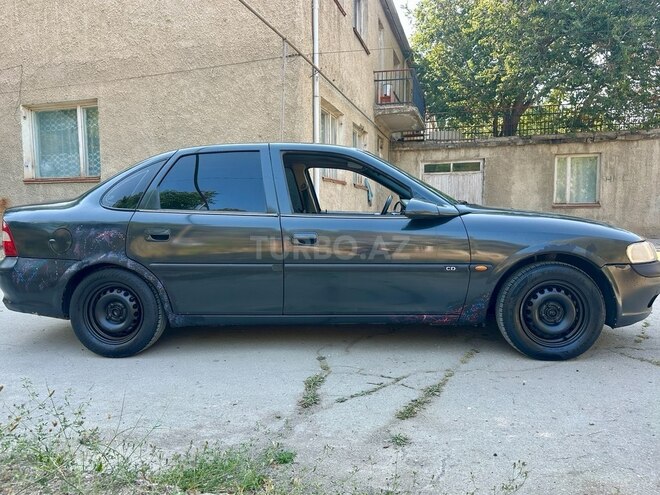 Opel Vectra 1996, 245,110 km - 1.8 l - Sumqayıt