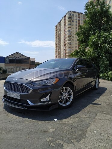 Ford Fusion (North America) 2019, 218,000 km - 2.0 л - Bakı