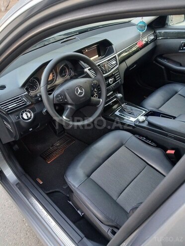 Mercedes E 220 2009, 247,000 km - 2.2 л - Sumqayıt