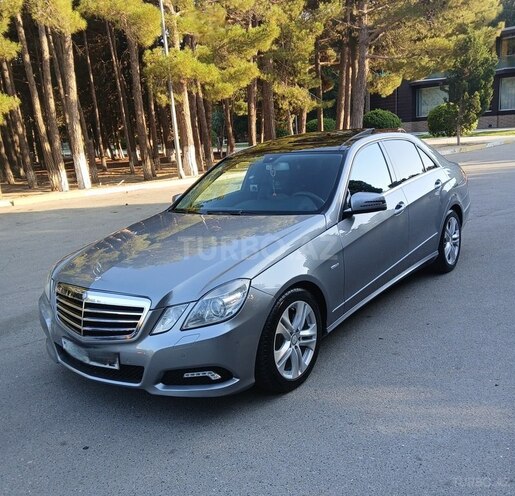 Mercedes E 220 2009, 247,000 km - 2.2 л - Sumqayıt