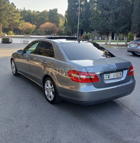 Mercedes E 220 2009, 247,000 km - 2.2 л - Sumqayıt